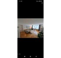 Helle, möblierte 2-Raum-Wohnung mit Balkon im Herzen Berlins