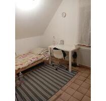 Wg Zimmer ab sofort - 650,00&nbsp;EUR Kaltmiete, in München (PLZ: 80999) Allach-Untermenzing