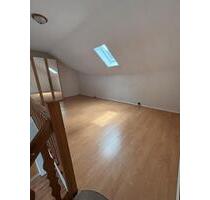 1 Zimmer-Wohnung - 695,00 EUR Kaltmiete, ca.  50,00 m² in Kreuzau (PLZ: 52372)