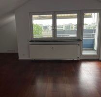 2-Zimmer Wohnung mit Balkon - 1.000,00 EUR Kaltmiete, ca.  65,00 m² in Obertshausen (PLZ: 63179)