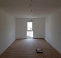 Lichtdurchflutet 4 Zimmer Wohnung mit 107 qm in Regensburg