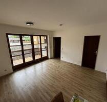 Charmante 2-Zimmer-Wohnung mit Balkon, Kellerabteil und Tg-Stellplatz in der Schongauer Innenstadt