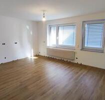 3,5 Zimmer-Wohnung im EG; altersgerecht; Erstbezug; Ortsrand, - Winterrieden
