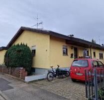 6-Zi-Whg in Teningen mit Garten