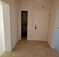 Frisch sanierte 3-Zimmer-Wohnung mit Balkon - Wuppertal Dönberg