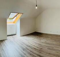 Frisch renovierte Dachgeschosswohnung in Saarbrücken St. Arnual