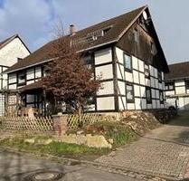 Charmantes Fachwerkhaus mit Weserblick & separater Ferienwohnung - Bodenfelde