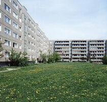 Frisch sanierte 3-Raum Wohnung mit Balkon - Dresden Prohlis