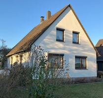 Einfamilienhaus in StuhrVarrel mit großem Grundstück von Privat
