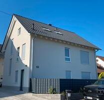 Einfamilienhaus mit Garage - 695.000,00 EUR Kaufpreis, ca.  220,00 m² in Ramstein-Miesenbach (PLZ: 66877)