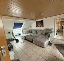 Gemütliche Dachgeschoss Wohnung - Velbert
