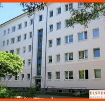 Zentral, modern und voll saniert! Helle Wohnung im grünen Umfeld Tageslichtbad mit Wanne! - Gera
