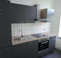 Nette 2-Zimmer-Wohnung mit Badewanne - Marne
