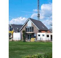 Neubauwohnung in Kalkar, KfW 40-QNG, 1.OG, Balkon, Garage, EBK