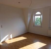 Wohnen auf 2 Etagen - 375,00 EUR Kaltmiete, in Naumburg (Saale) (PLZ: 06618)