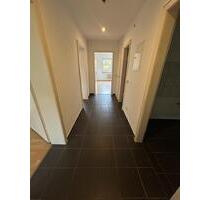 **Super geschnittene Dreizimmerwohnung in zentraler Anlage** - Wuppertal Dornap