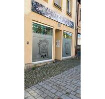 Großer Laden mitten in Ronneburg zu Vermieten!