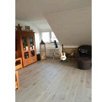 3 Zimmer Dachgeschoss Wohnung - 620,00 EUR Kaltmiete, ca.  80,00 m² in Schotten (PLZ: 63679)