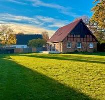 Saniertes Einfamilienhaus in Traumhafter Idyllischer Wasserlage - Hodenhagen