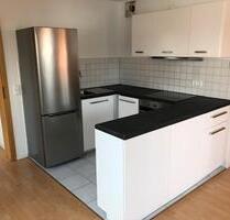 2 Zimmerwohnung in NT Zentrum mit EBK, TG Aufzug und Balkon - Nürtingen