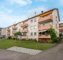 Schöne zentral gelegene 2-Zimmer-Wohnung mit Einbauküche, und Süd-West-Balkon in Böblingen-Schönaich
