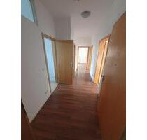 Helle 3Zimmer-Wohnung mit neuem Balkon nähe Bahnhof - Mühlacker