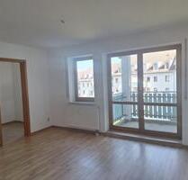 2-Raum Wohnung mit Balkon im 2.OG ab sofort - Annaberg-Buchholz