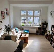 Untermiete Berlin (Jan-Juli): 2 Zimmer-Wohnung