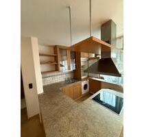 Helle 1,5-Zimmer-Wohnung in Stuttgart Süd mit TG Platz