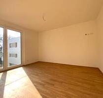 Erstbezug - Lichtdurchflutete und moderne 2 -Zimmer-Wohnung inkl. EBK - Kornwestheim