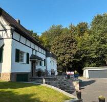 Haus in Rösrath-Forsbach - 750.000,00 EUR Kaufpreis, in Rösrath (PLZ: 51503)