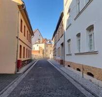 zentrumsnahes Wohnen - geräumige 1-Raum-Dachgeschoss-Wohnung - Eisleben (Lutherstadt)