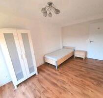 WG Zimmer Haus Wohnung - 550,00 EUR Kaltmiete, in Bad Friedrichshall (PLZ: 74177)