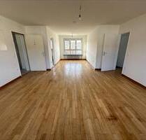 2. OG 3 Zimmer ab sofort - 682,00 EUR Kaltmiete, in Kaufbeuren (PLZ: 87600)