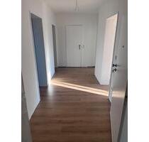 Erstbezug nach Renovierung!!! 3ZKB Balkon und Garage - Lohfelden