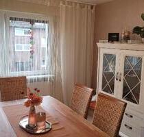 Attraktive 3 Zimmer 81qm Wohnung mit Balkon in Duisburg-Buchholz