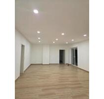 Lichtdurchflutete 145m2 Neubauwohnung mit neuer EBK - Wurmannsquick