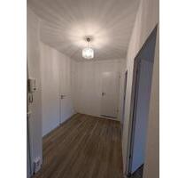 Frisch sanierte 6-Raum-Wohnung mit Balkon im Zentrum von Pasewalk