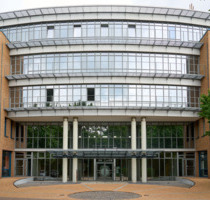 Büroluxus neu definiert: Möbliert und nach Renovierung bezugsfertig mit Extras! - Düsseldorf Stadtbezirk 6