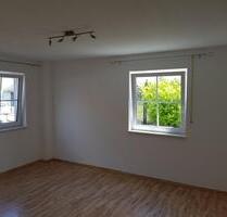 Attraktive 1,5 Zimmer Wohnung - 490,00 EUR Kaltmiete, ca.  45,00 m² in Adlkofen (PLZ: 84166)