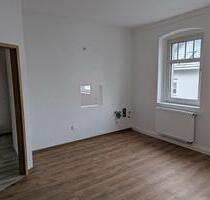 Sonnige 3- Zimmer Wohnnung - 430,00&nbsp;EUR Kaltmiete, ca.&nbsp; 87,00&nbsp;m&sup2; in Zwickau (PLZ: 08062) Neuplanitz