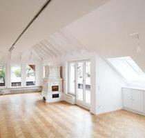 Helle Dachgeschosswohnung renoviertsaniert zentral in Harlaching - München Giesing