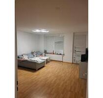 60 QM Wohnung mit EBK, Balkon und Aufzug - München Feldmoching-Hasenbergl