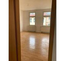 3 Raum Wohnung mit Balkon im Altbau, Leipzig West ,WG
