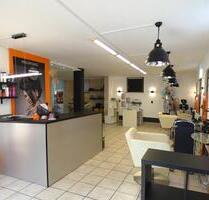 HELL & FREUNDLICH: kleine Laden-Büroeinheit in zentraler Lage Altheims zu vermieten! - Altheim (Alb)