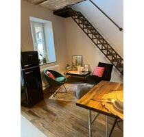 Ausgefallene möblierte Single-City-Maisonette mit großer Terrasse - Köln