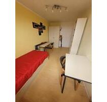 1 Zimmer Wohnung - 650,00&nbsp;EUR Kaltmiete, ca.&nbsp; 24,00&nbsp;m&sup2; in Erlangen (PLZ: 91052) Am Anger