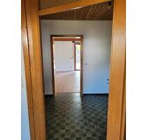 Attraktive 3 Zimmer Wohnung in Gruibingen mit Terrasse und Garage - Welzheim