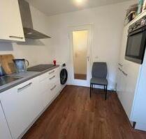 2 Zimmer-Wohnung, möbliert, mit Balkon - Ingolstadt Friedrichshofen-Hollerstauden