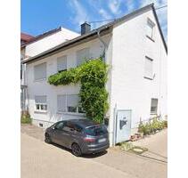 Großes Haus Mit 6 Zimmern - 1.650,00 EUR Kaltmiete, ca.  150,00 m² in Harxheim (PLZ: 55296)